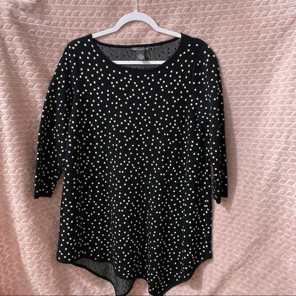 Chelsea‎ & Theodore Polka Dot Asymmetrical Hem Sweater